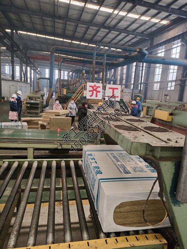 巖棉板保溫有哪些優點？